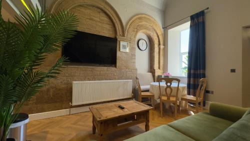 Ilminster Hotel | Discover The Shrubbery Hotel in Ilminster: Pet Friendly & More