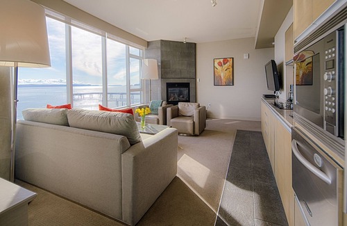 Booktown Hotel | Relax at The Sidney Pier Hotel & Spa - Rated 9.2/10