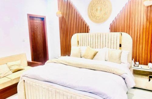 Multan Hotel | Guest-Favorite: The Signature Hotel Multan with Breakfast