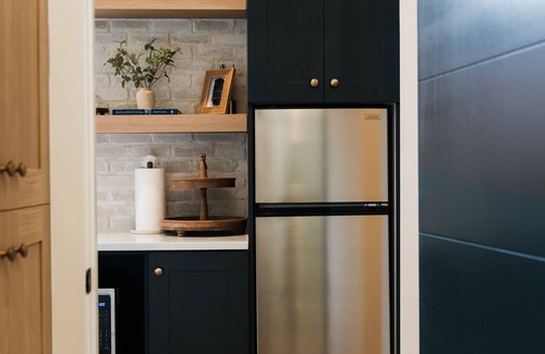 Washington Cottage | Experience The Silo Inn: Intimate Getaway by Zion & Bryce