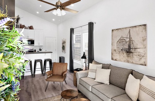 Waco House | Discover The Silo Sweetheart - Minutes from Downtown!