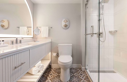 Singer Island Resort | Relax at The Singer Oceanfront Resort, 4-Star Beach Getaway