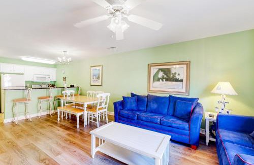 Myrtle Beach House | Discover The Singing Gull: Pet-Friendly Family Retreat