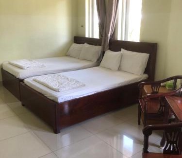 Thong Nhat Hotel | The Sky Hotel