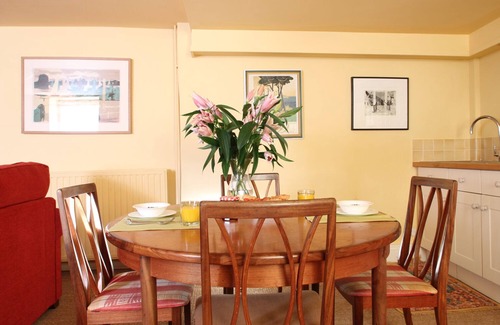 Chysauster Apartment | Pet-Friendly Retreat: The Slipway Cottage in Penzance