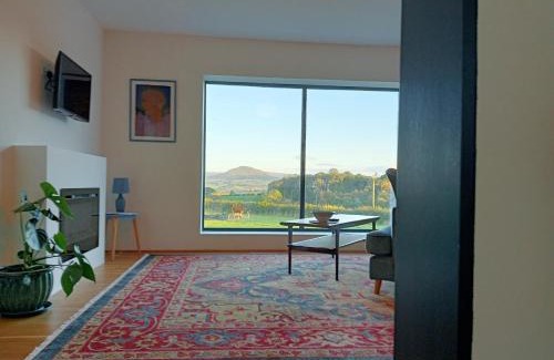 Llandefalle Apartment | Family-Friendly Stay at The Slow House Apartments, Llandefaale