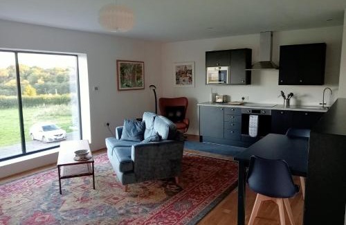 Llandefalle Apartment | Family-Friendly Stay at The Slow House Apartments, Llandefaale