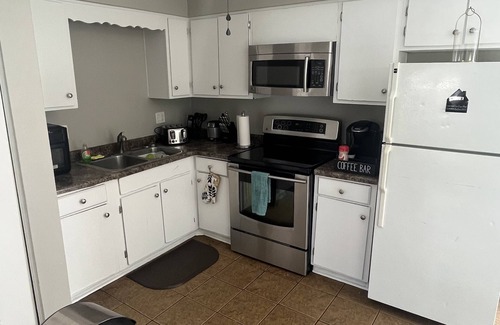 Aurora House | Experience The Small Safari: 10/10 Pet-Friendly Retreat
