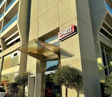 Sodeco Apartment | Discover Xpress by Smallville: Pet Friendly & Family Focused