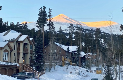 Peak 8 Condo | Epic Snow Views! Peak 8 Condo with Hot Tub & Pool Access