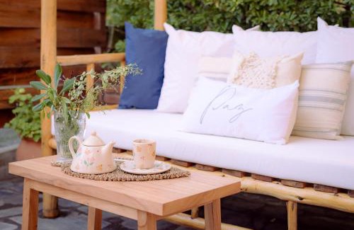 Villa Gesell Apartment | Cozy Retreat at The Snug with Pool & Family-Friendly Fun