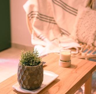 Villa Gesell Apartment | Cozy Retreat at The Snug with Pool & Family-Friendly Fun