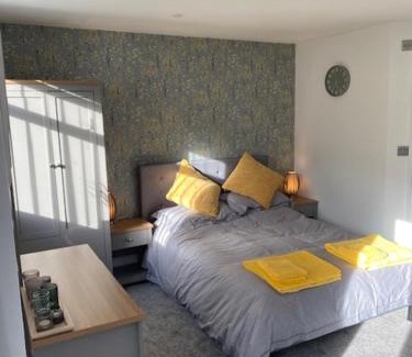 West Parley Apartment | Discover The Snug at Parley - Rated 9.6 by Guests