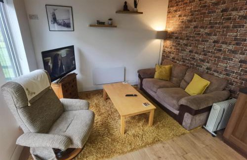 Letterkenny Apartment | Discover The Snug: Guest Rated 9.7/10 for Your Stay
