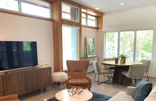 Galindo Apartment | The Sojourn by Lodgewell | Chic Architectural Gem