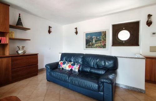 Pognana Lario Apartment | Discover Tranquility at The Sound of Silence Hotel