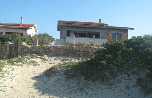 Sa Rocca Tunda Villa | Beachfront Getaway: The Sound of the Sea in Sardinia