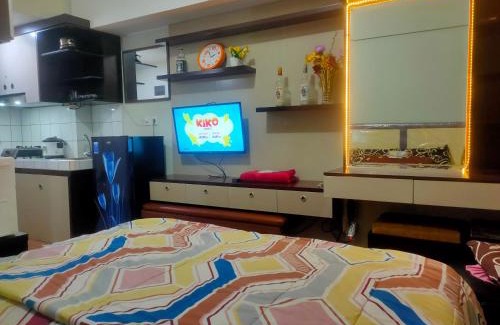Bekasi Apartment | Modern Springlake Studio with Pool & WiFi in Bekasi