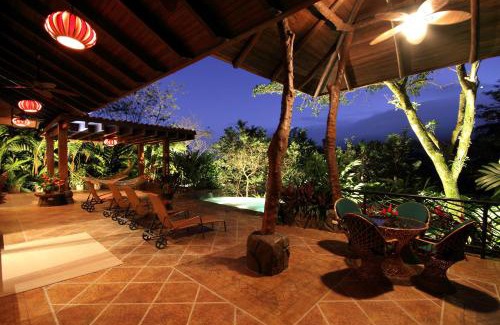 Arenal Hot Springs Resort | Top-Rated Springs Resort & Spa at Arenal with Pool and Hot Tub