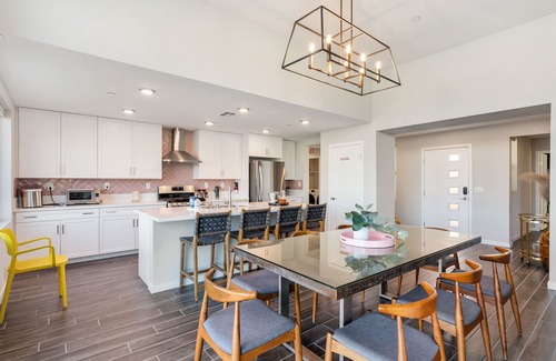 Desert Hot Springs House | Exquisite Desert Retreat at The Springs with Ocean Views