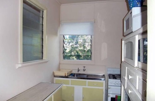 Sorrento House | Pet-Friendly Escape at The Spruce Goose Sorrento