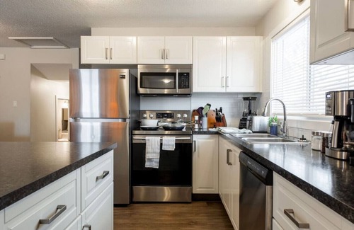 Grande Prairie House | The Spruce Willis Suite