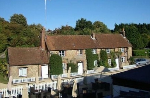 Godalming Cottage | The Squirrel Inn