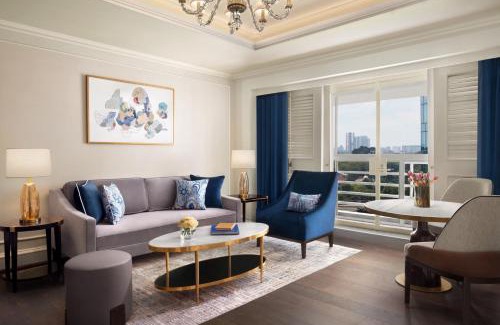 Setiabudi Hotel | Elegant St. Regis Jakarta: Top-Rated with Spa & Ocean Views
