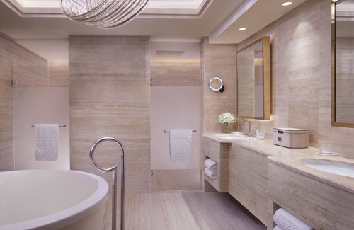 Setiabudi Hotel | Experience The St. Regis Jakarta: 5-Star Elegance Awaits