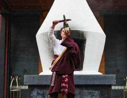 Chengguan District Hotel | Experience The St. Regis Lhasa Resort: 5-Star Escape with Spa