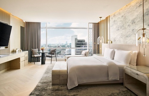 Colonia Cuauhtemoc Hotel | Discover The St. Regis Mexico City: 5-Star Luxury Awaits