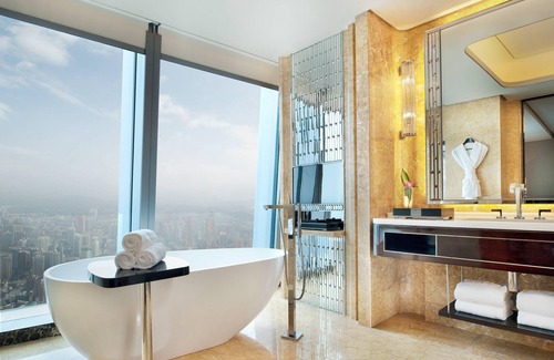 Luohu Hotel | Elegant St. Regis Shenzhen: 5-Star Experience Awaits