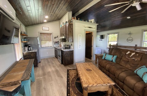Caldwell Other | Relaxing Retreat at The Stablehouse - Top-Rated Getaway