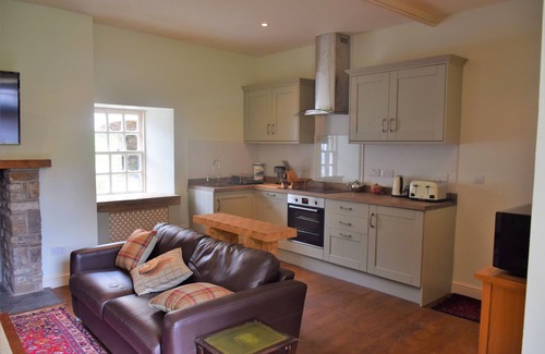 Carsethorn Cottage | Experience The Stables: Comfort for 14 Guests with Amenities