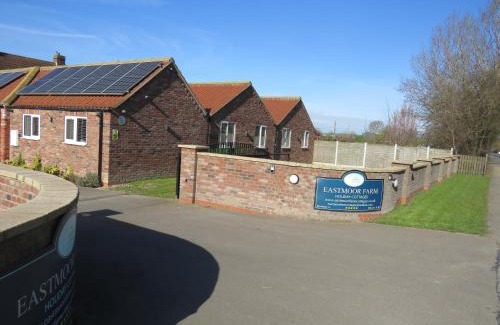Bridlington House | Experience The Stables At Eastmoor Farm: Pet Friendly Haven
