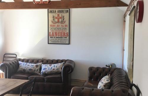 Lincoln House | Inviting Stables at the Old Vicarage with Family Amenities