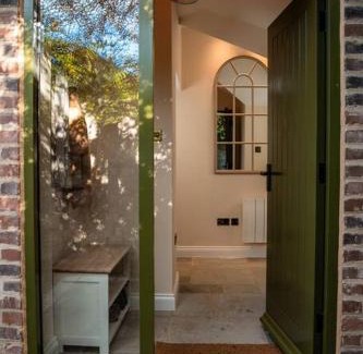 Ripley House | Beautiful Barn Retreat: The Stables Near York, 9.8 Rated