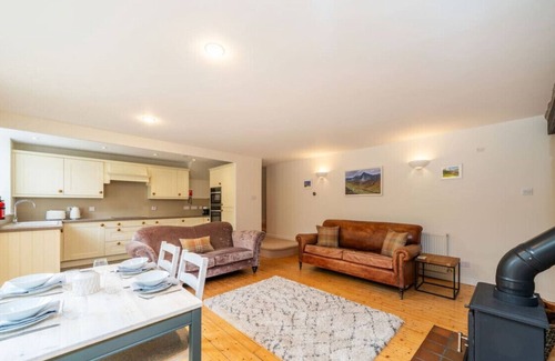 Aboyne House | The Stables Cottage, Aboyne, Royal Deeside