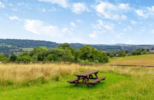 Kingswood House | Pet-Friendly Retreat at The Stables with Hot Tub Access