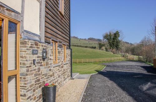 Tirabad House | Exceptional Stables: 5-Star Stay with Family-Friendly Amenities