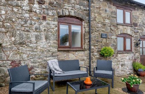 Welshpool House | Family-Friendly Retreat at The Stables - 4-Star Gem