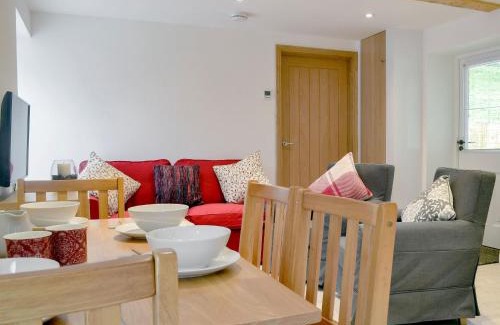 Newton St Loe House | Experience The Stables: 4-Star Family & Pet Friendly Escape