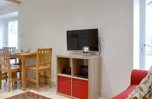 Newton St Loe House | Experience The Stables: 4-Star Family & Pet Friendly Escape