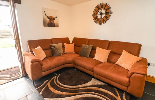 Milnthorpe House | Family-Friendly Retreat at The Stables Hotel