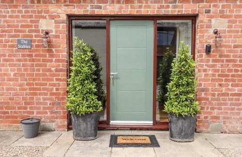 Longton House | Discover The Stables: 4-Star Rated with Guest Score 9.8