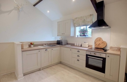 Giggleswick Apartment | Outstanding Stables: Family-Friendly with Breakfast Included