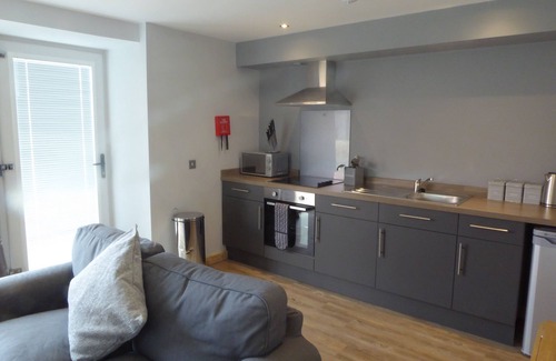 Arden Apartment | Cozy Stables Lower Cottage for Couples - Guest Rated 9.8
