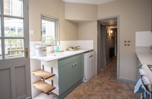 Liskeard Cottage | Relaxing Retreat at The Stables - Perfect for Families