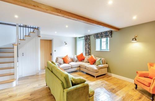 Shrewsbury House | Discover The Stables: Pet and Child Friendly Retreat