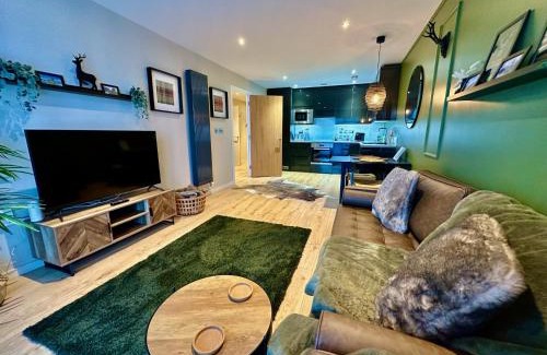 Barbican Apartment | Inviting The Stag City Centre: 4-Star Stay with Breakfast